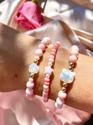 Pink Conch & Mother of Pearl Cat Bracelet