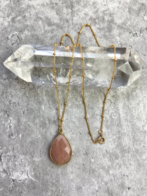 Peach Moonstone